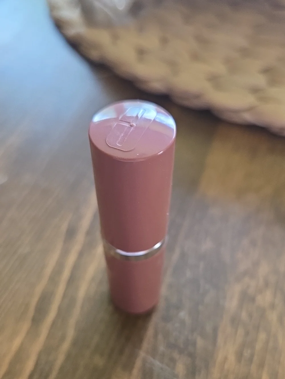 Clinique  02 Bare Pop New